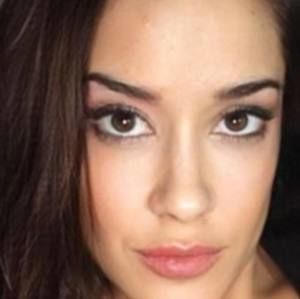 Meet your Posher, Iva